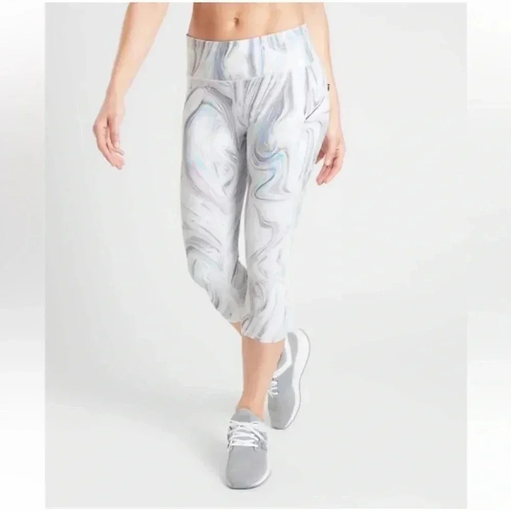 Athleta White Opal Contender PowerLift Capri Leggings Size XXS